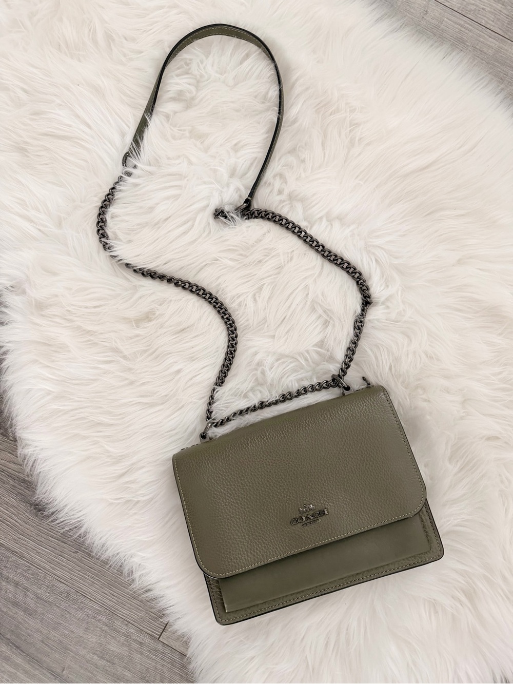 Coach Klare Crossbody - Picture 2 of 8